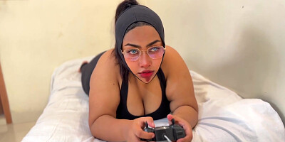 I Fucked My Cute Egypt Hot Stepsister Huge Ass While She Was Playing Games On Tv - Bbw-stepsister