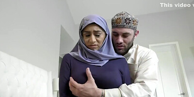 Hot teen 18+ in hijab strips off and rides her boyfriends man meat