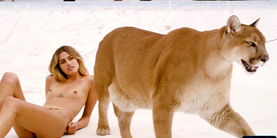 A Glympse Into The World Of With Two Amazing Pe