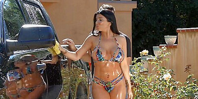 High-end Milf Blasted While Washing Car - Romi Rain