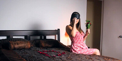 Taboo les milf grinding on blindfolded teen 18+