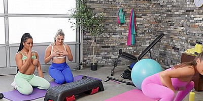 Kayley Gunner, Gizelle Blanco And Kira Noir - Naughty Babes Lesbian Threesome Sex