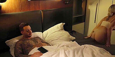 Looking-good At Movie With Angie Lynx