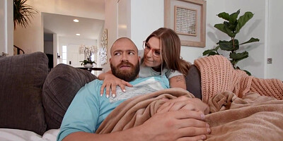 Horny Gf Gets A Sneaky Creampie / 30.10.2022 With Kenzie Love And Xander Corvus