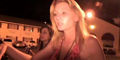 SpringBreakLife Video: Girls Flashing