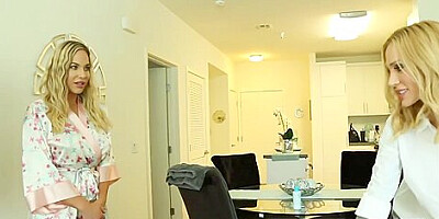 Lesbians Fuck With Sarah Jessie And Olivia Austin