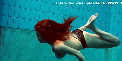 Fun Czech Babe Vesta Swims Naked And Horny