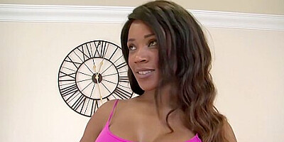 Adorable Kiki Minajs Blowjob Clip