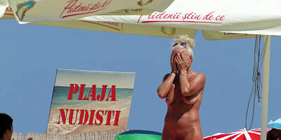 Nude Beach Amateur - Close-Up Pussy MILFs