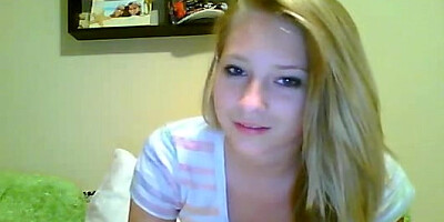 Blonde teen 18+ With Pink Nipples And Snatch