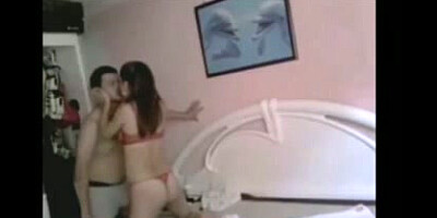 Aaaay, me vine! Latina cogiendo y teniendo un orgasmo!