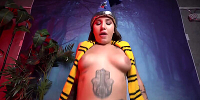 Halloween Balloon Fantasy - Stella Rae With Starli Bush