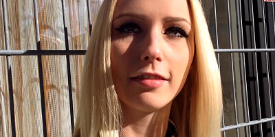 Lucy Cat And Lucy Cattiva - Stiefbruder Anal Entjungfert- Auf Omas 80zigsten