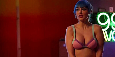 Jewelz Blu, Delphine Films And Kayley Gunner - Comely And Ffm In Threesome Porn
