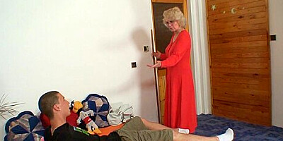 Consummate Chickfriend - Girlfriends Stepmom Video - My Wifes Stepmom - Mother In Law