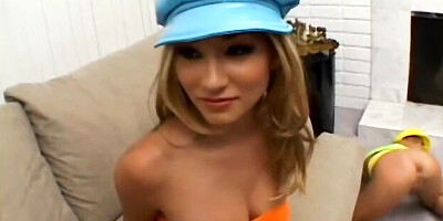 Watch sinful Roxy Jezel and Kat's sex
