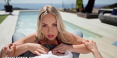 Watch Consummate Angie Lynxs Clip