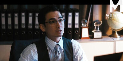 Sensual Golden's long hair smut