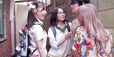 [blk-526] Yay! Who Do You Want To Fuck The Most? Enjoy Mind-blowing Trance-inducing Dirty Talk And Insane Harlem Temptation That Will Drive Your Entire Body Crazy! Whens All Said And Done, A Gal Is The Best!! Aoi Kururugi Noa Eikawa Hana Shirato Scene 2