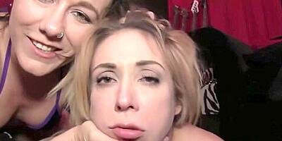 Sinn Sage And Aiden Ashley - The Sexy Blonde Enjoys Wrestling With Lesbian