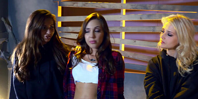 Gorgeous lesbians have a naughty strapon threesome