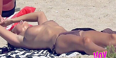 Beach Topless Amateur Sex Big Knockers