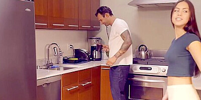 Alina Lopez And Kiara Cole Give Hot Double Public Beach Swingers Blowjob