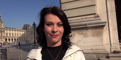 Carla And Sophie - Rickshaw And Hot Threesome