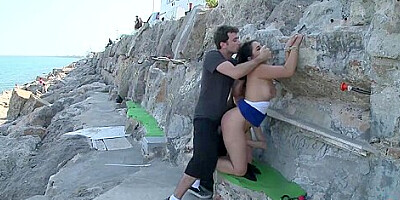 Chubbies Spanish Babe Nailed Outdoors - Salma De Nora, Princess Donna And James Deen
