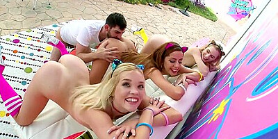 Cock Sucking Trio Katie Kush, Chanel Shortcake And Vanna Bardot