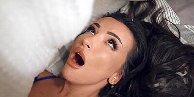 Alyssia Kent Wanna Have Fun With Hung Danny