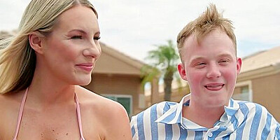 Perfect Milf Date Set Up By His Stepmom And Was Ready For It With Bunny Madison