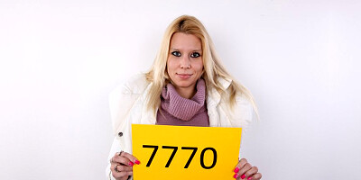 CZECH CASTING - Damn hot Adriana (0777)