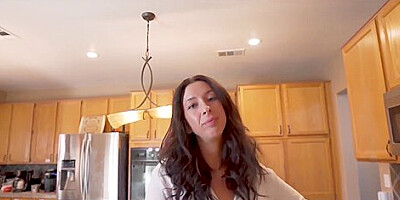 Wca Productions Jackie Ohh – Distracted By My Sexy Stepmom (complete Series)