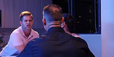 Carmela Clutch - The Set Up