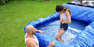 Petite Asian hussy enjoys taking huge dick in the pool