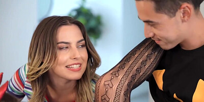 Wanna Play With Us Stepbro S24:e8