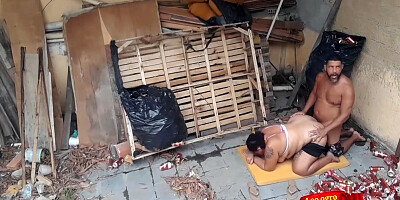 Hot Chubby Girl Gave Her Ass To Her Step brother-in-law In The Abandoned House