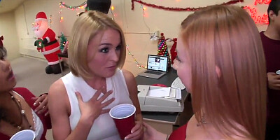 Dirty mingle in the office scene