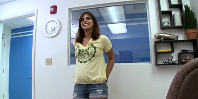 Izzy Bella Blu demonstarates her appetizing vagina