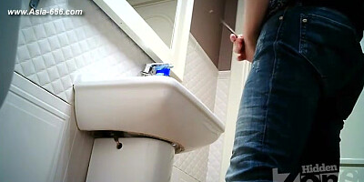 peeping blondes go to toilet.48