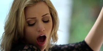 Blonde Babe Fucked While Facing The Wall - Mia Malkova
