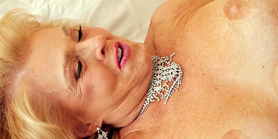 77-year-old Desiree Uses Up A 27-year-old Cock