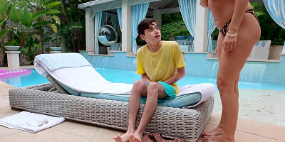 Periscoping Peeper 1 - Ryan Keely