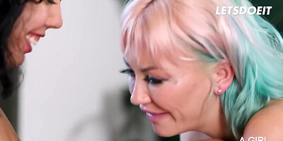 Free Premium Video Top 5 Try Not To Cum Lesbian Compilation! The Lesbian Three Way