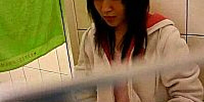 taiwan girl showering show
