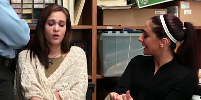 Shoplyfters Peyton Robbie And Sienna Get Fucked In Threesome