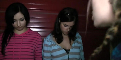 Naked Wrestle Before Pussylicking