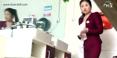 chinese girls go to toilet.132