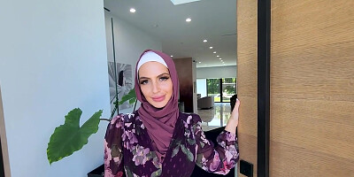 Alexa Payne - Busty Muslim Milf